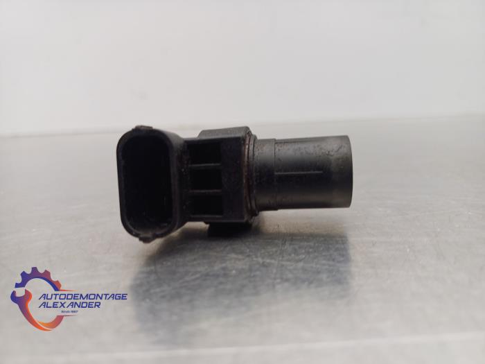 Gebruikte Nokkenas Sensor Mercedes ML II (164/4JG) 3.0 ML-320 CDI 4-Matic V6 24V Prijs € 20,66 Margeregeling aangeboden door Alexander Autodemontage