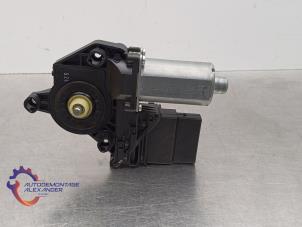 Gebruikte Motor electrisch raam Volkswagen Golf VI (5K1) 1.4 TSI 122 16V Prijs € 30,00 Inclusief btw aangeboden door Alexander Autodemontage