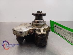 Gebruikte Dieselpomp Mercedes ML II (164/4JG) 3.0 ML-320 CDI 4-Matic V6 24V Prijs € 149,99 Inclusief btw aangeboden door Alexander Autodemontage