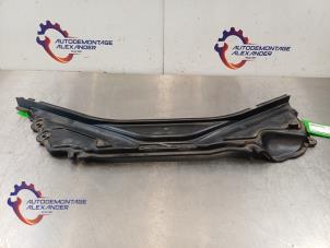 Gebruikte Afdekplaat diversen BMW 1 serie (F21) 116i 1.6 16V Prijs € 16,99 Inclusief btw aangeboden door Alexander Autodemontage