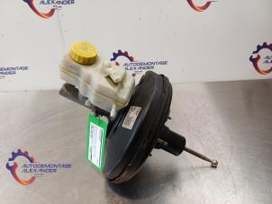 Gebruikte Rembekrachtiger Volkswagen Polo V (6R) 1.2 12V BlueMotion Technology Prijs € 50,00 Inclusief btw aangeboden door Alexander Autodemontage