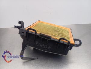 Gebruikte Luchtfilterhuis Peugeot 308 SW (L4/L9/LC/LJ/LR) 1.6 BlueHDi 120 Prijs € 35,01 Inclusief btw aangeboden door Alexander Autodemontage