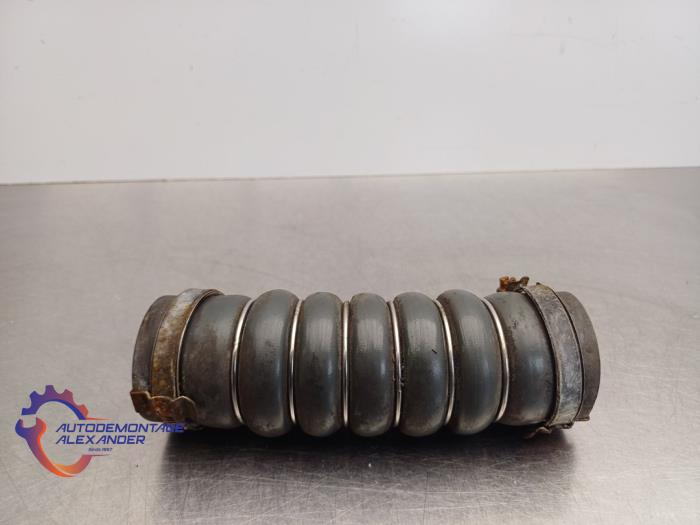 Gebruikte Intercooler Slang Ford Fiesta 6 (JA8) 1.5 TDCi Prijs € 27,50 Inclusief btw aangeboden door Alexander Autodemontage