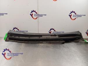 Gebruikte Paravent Toyota Prius (ZVW3) 1.8 16V Prijs € 50,00 Inclusief btw aangeboden door Alexander Autodemontage