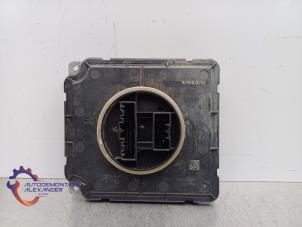 Gebruikte Module LED koplamp Volvo V60 II (ZW) 2.0 D4 16V Prijs € 69,99 Inclusief btw aangeboden door Alexander Autodemontage