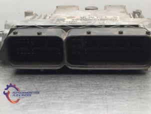 Computer Motormanagement van een Volkswagen Scirocco (137/13AD) 1.4 TSI 160 16V 2009