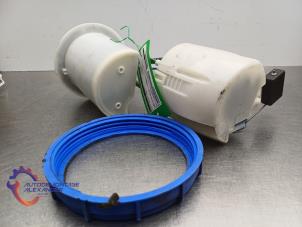 Gebruikte Brandstofpomp Elektrisch Toyota Yaris II (P9) 1.0 12V VVT-i Prijs € 85,00 Inclusief btw aangeboden door Alexander Autodemontage