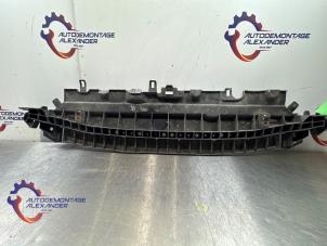 Gebruikte Bumperbalk voor Citroen C3 (SC) 1.6 HDi 92 Prijs € 25,00 Inclusief btw aangeboden door Alexander Autodemontage