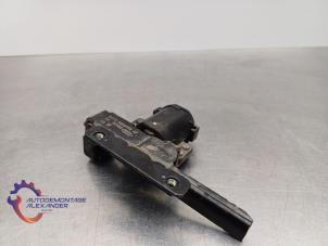 Gebruikte Diversen Ford B-Max (JK8) 1.0 EcoBoost 12V 100 Prijs € 24,99 Inclusief btw aangeboden door Alexander Autodemontage