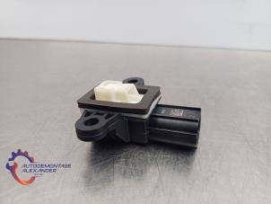 Gebruikte Airbag Sensor Ford B-Max (JK8) 1.0 EcoBoost 12V 100 Prijs € 9,99 Inclusief btw aangeboden door Alexander Autodemontage