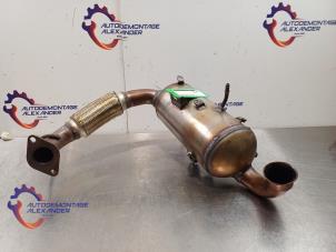 Gebruikte Roetfilter Ford Transit Courier 1.5 TDCi 75 Prijs op aanvraag aangeboden door Alexander Autodemontage