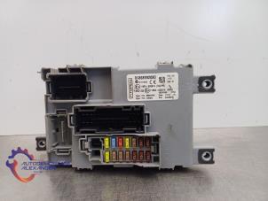 Gebruikte Zekeringkast Fiat Fiorino (225) 1.3 JTD 16V Multijet Prijs € 50,00 Inclusief btw aangeboden door Alexander Autodemontage