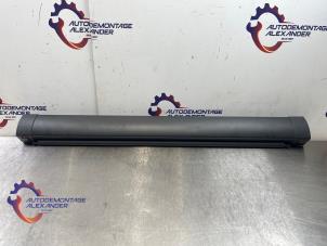 Gebruikte Hondenrek Peugeot 5008 I (0A/0E) 1.6 THP 16V Prijs € 99,99 Inclusief btw aangeboden door Alexander Autodemontage