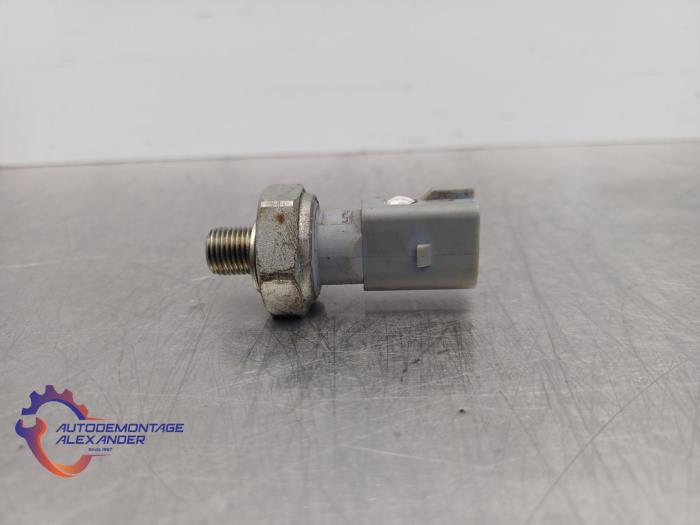 Gebruikte Oliedruk sensor Volkswagen Golf VII (AUA) 1.6 TDI BMT 16V Prijs € 19,99 Inclusief btw aangeboden door Alexander Autodemontage