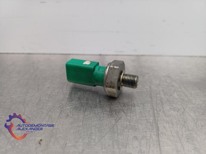 Gebruikte Oliedruk sensor Volkswagen Golf VII (AUA) 1.6 TDI BMT 16V Prijs € 19,99 Inclusief btw aangeboden door Alexander Autodemontage