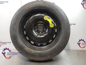 Gebruikte Thuiskomer Jaguar F-Pace 2.0 D 180 16V AWD Prijs op aanvraag aangeboden door Alexander Autodemontage