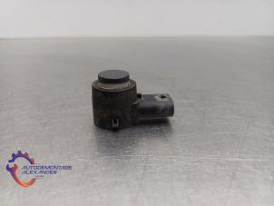 Gebruikte PDC Sensor Opel Astra K Sports Tourer 1.4 Turbo 16V Prijs € 22,51 Inclusief btw aangeboden door Alexander Autodemontage