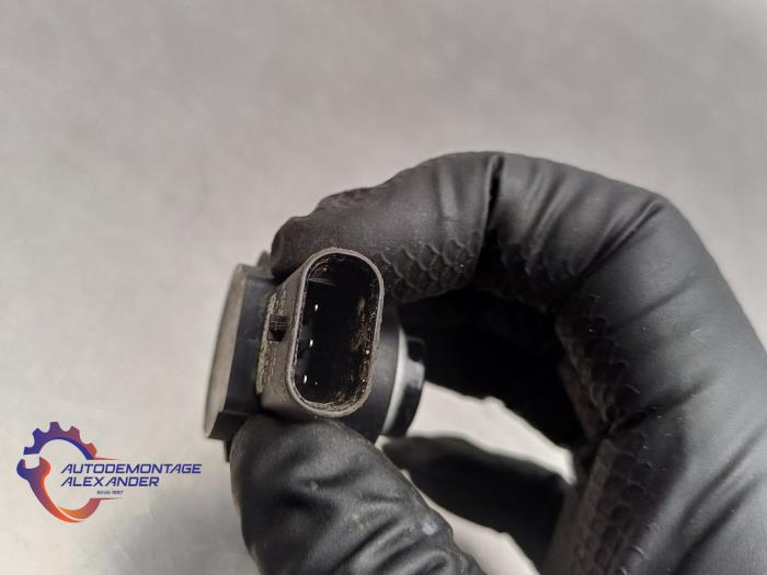 PDC Sensor van een Opel Astra K Sports Tourer 1.4 Turbo 16V 2018