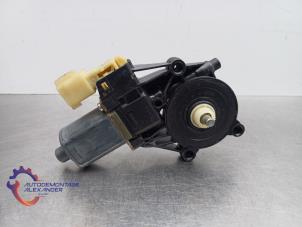 Gebruikte Motor portierruit Landrover Range Rover IV (LG) 4.4 SDV8 32V Prijs € 59,99 Inclusief btw aangeboden door Alexander Autodemontage