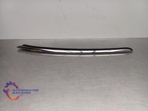 Gebruikte Carrosserielijst Citroen C4 Picasso (3D/3E) 1.6 e-HDi 115 Prijs € 30,00 Inclusief btw aangeboden door Alexander Autodemontage