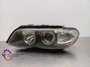 Gebruikte Linker Koplamp BMW X5 (E53) 3.0d 24V Prijs op aanvraag aangeboden door Alexander Autodemontage