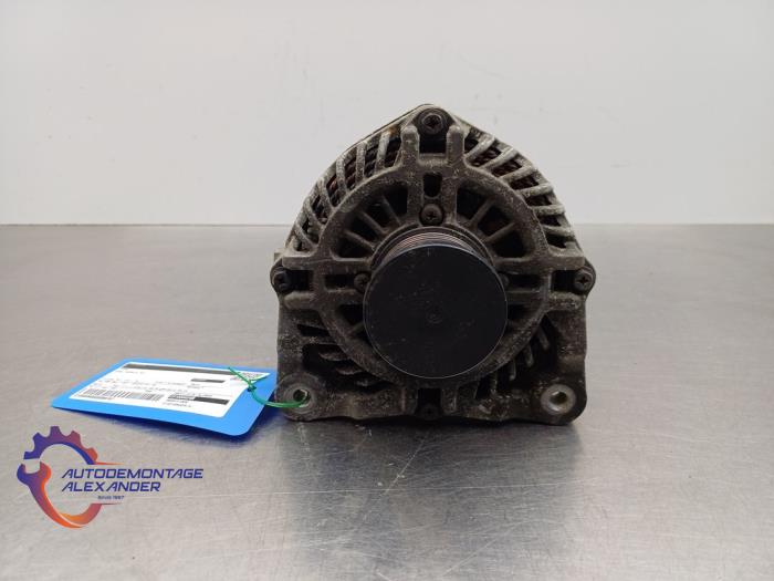 Gebruikte Dynamo Renault Megane III Grandtour (KZ) 1.4 16V TCe 130 Prijs € 50,00 Inclusief btw aangeboden door Alexander Autodemontage