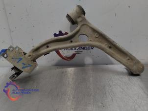 Gebruikte Draagarm links-voor Mercedes A (W176) 1.5 A-180 CDI, A-180d 16V Prijs € 32,50 Inclusief btw aangeboden door Alexander Autodemontage