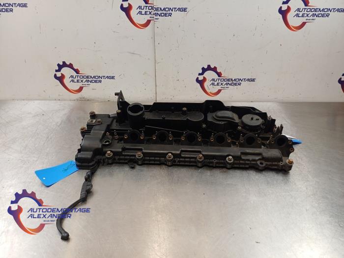 Gebruikte Kleppendeksel BMW 5 serie (E60) 525d 24V Prijs € 120,00 Inclusief btw aangeboden door Alexander Autodemontage