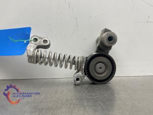 Gebruikte Spanrol Multiriem Volvo V60 II (ZW) 2.0 D4 16V Prijs € 40,00 Inclusief btw aangeboden door Alexander Autodemontage