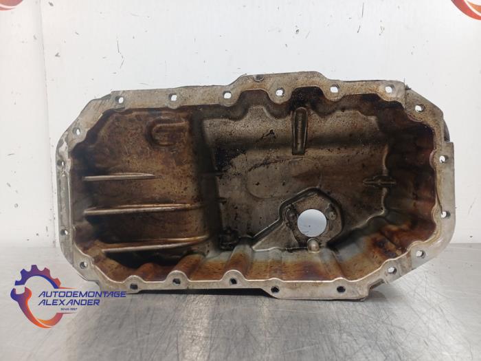 Gebruikte Carterpan Volkswagen Golf V (1K1) 1.4 FSI 16V Prijs € 12,50 Inclusief btw aangeboden door Alexander Autodemontage