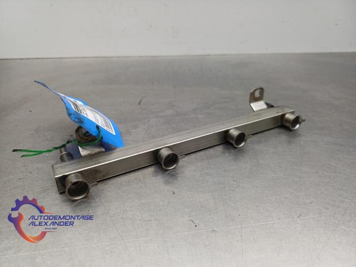 Gebruikte Injector brug Opel Corsa D 1.2 16V Prijs € 32,50 Inclusief btw aangeboden door Alexander Autodemontage