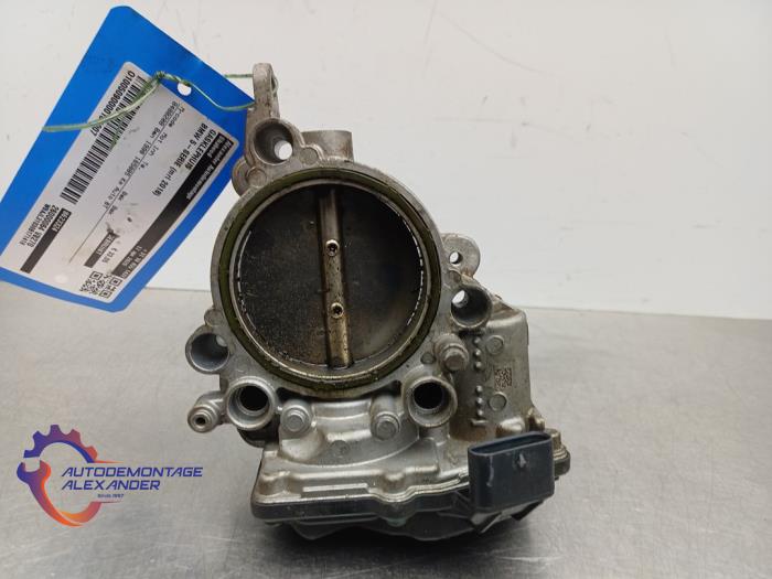 Gebruikte Gasklephuis BMW 5 serie Touring (G31) 530i 2.0 TwinPower Turbo 16V Prijs € 39,99 Inclusief btw aangeboden door Alexander Autodemontage