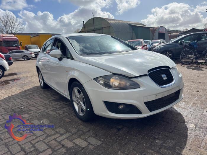 Gebruikte Roetfilter Seat Leon (1P1) 1.6 TDI 16V 90 Prijs € 500,00 Inclusief btw aangeboden door Alexander Autodemontage