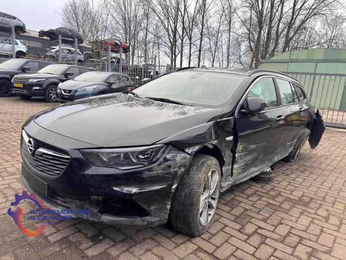 Gebruikte Aandrijfas links-voor Opel Insignia Sports Tourer 1.5 Turbo 16V 140 Prijs € 99,99 Inclusief btw aangeboden door Alexander Autodemontage