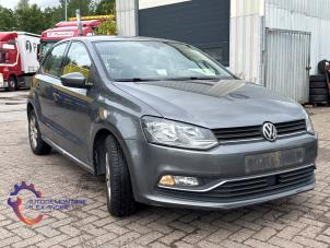 Subframe van een Volkswagen Polo V (6R) 1.4 TDI 12V 90 2014