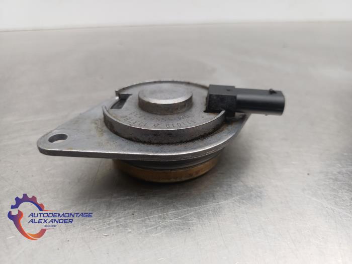 Gebruikte Sensor Nokkenas Opel Astra J Sports Tourer (PD8/PE8/PF8) 1.4 Turbo 16V Prijs € 30,00 Inclusief btw aangeboden door Alexander Autodemontage