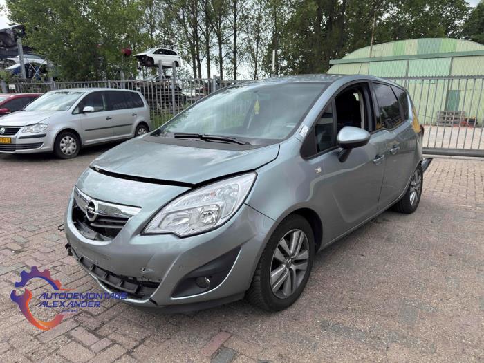 Gebruikte Subframe Opel Meriva (B) 1.4 16V Ecotec Prijs € 120,00 Margeregeling aangeboden door Alexander Autodemontage