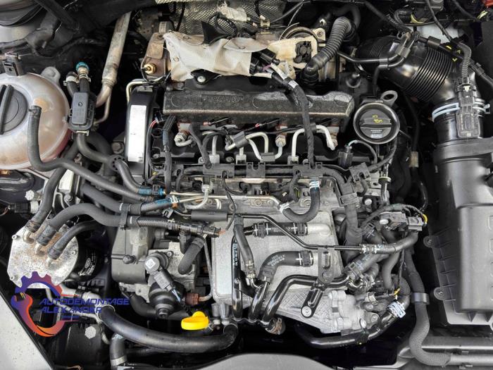 Gebruikte Alternator Volkswagen Passat Variant (3G5) 1.6 TDI 16V Prijs € 180,00 Inclusief btw aangeboden door Alexander Autodemontage