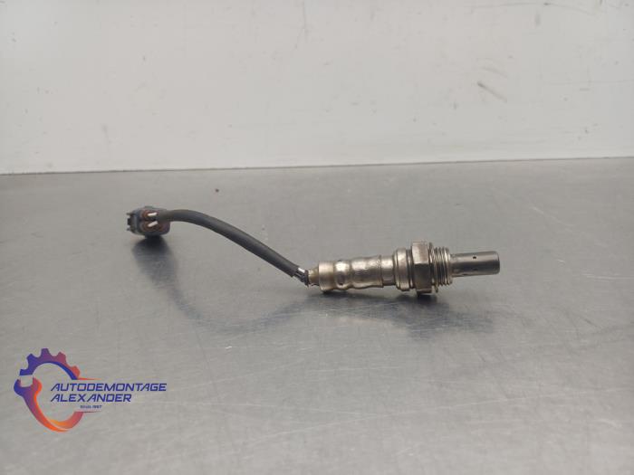 Gebruikte Lambda Sonde Toyota Yaris III (P13) 1.33 16V Dual VVT-I Prijs € 40,00 Margeregeling aangeboden door Alexander Autodemontage