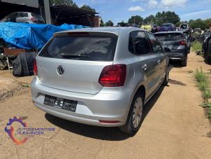 Subframe van een Volkswagen Polo V (6R) 1.4 TDI 12V 75 2014