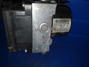 Gebruikte ABS Pomp Volvo V50 (MW) 1.6 D2 16V Prijs € 100,00 Margeregeling aangeboden door Autodemontage Atlas-Car B.V.