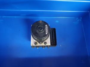 Gebruikte ABS Pomp Volkswagen Polo IV (9N1/2/3) 1.4 TDI 75 Prijs € 50,00 Margeregeling aangeboden door Autodemontage Atlas-Car B.V.