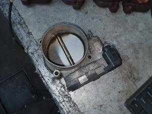 Gebruikte Gasklephuis Audi A8 (D3) 4.2 V8 40V Quattro Prijs op aanvraag aangeboden door Autodemontage Atlas-Car B.V.