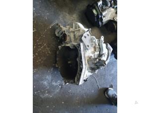 Gebruikte Versnellingsbak Alfa Romeo MiTo (955) Prijs € 600,00 Margeregeling aangeboden door Autodemontage Atlas-Car B.V.