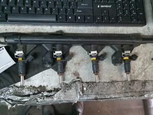 Gebruikte Injector brug Mini Mini (R56) Prijs € 50,00 Margeregeling aangeboden door Autodemontage Atlas-Car B.V.