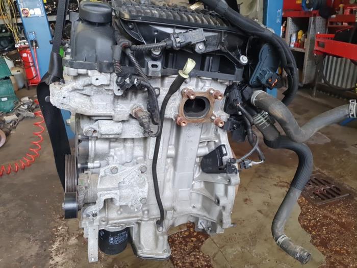 Gebruikte Motor Peugeot 2008 (CU) 1.2 Vti 12V PureTech Prijs € 2.150,00 Margeregeling aangeboden door Autodemontage Atlas-Car B.V.