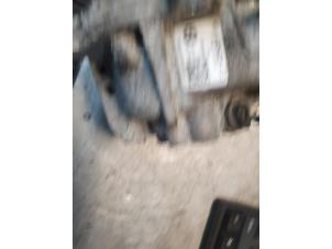 Gebruikte Dieselpomp Mini Mini Open (R57) 1.6 Cooper D 16V Prijs € 180,00 Margeregeling aangeboden door Autodemontage Atlas-Car B.V.