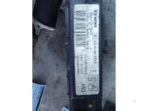 Gebruikte Computer Body Control Peugeot 206 (2A/C/H/J/S) 1.4 16V Prijs € 70,00 Margeregeling aangeboden door Autodemontage Atlas-Car B.V.