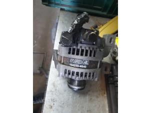 Gebruikte Dynamo Volvo S40 (MS) 2.5 T5 20V Prijs € 75,00 Margeregeling aangeboden door Autodemontage Atlas-Car B.V.