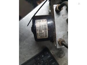 Gebruikte ABS Pomp Volvo S60 I (RS/HV) 2.4 20V 140 Prijs op aanvraag aangeboden door Autodemontage Atlas-Car B.V.